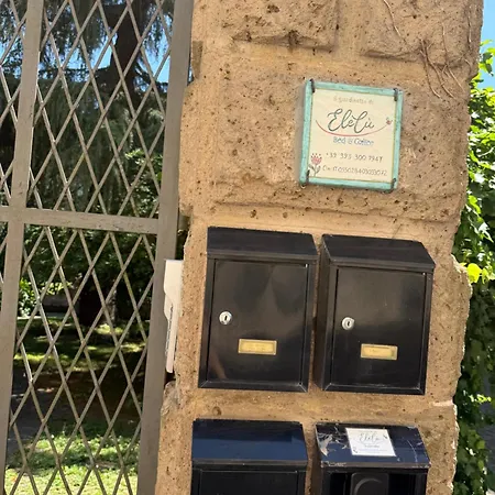 Daire Bed & Coffee Private Parking