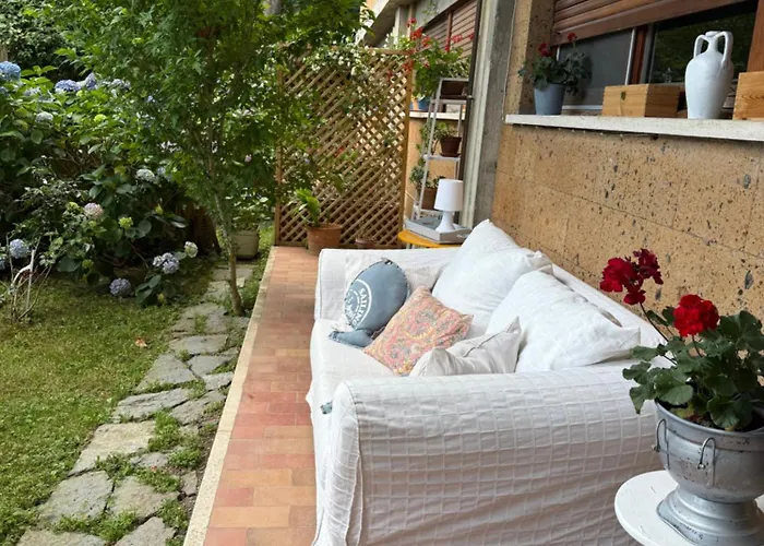 Bed & Coffee Private Parking * אורביאטו