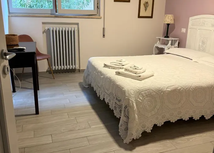 Bed & Coffee Private Parking אורביאטו